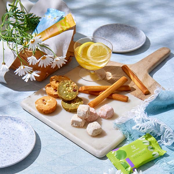 Amazon.co.jp: ヨックモック YOKUMOKU スイーツ お菓子 ギフト 洋菓子